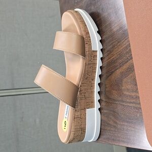Steve Madden Thalia Cork Platform Sandal Taupe Strap Size 9